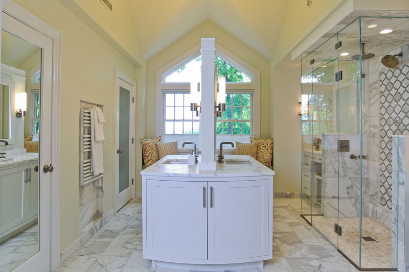 bathroom remodeling contractors